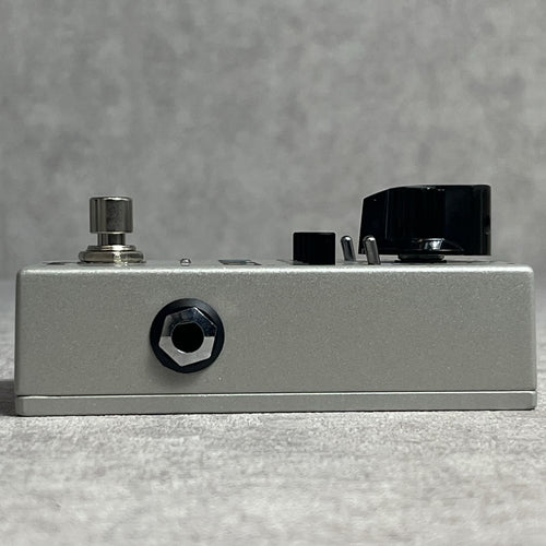 guitar effector rear view