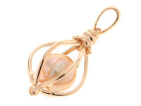 Tasaki Pendant