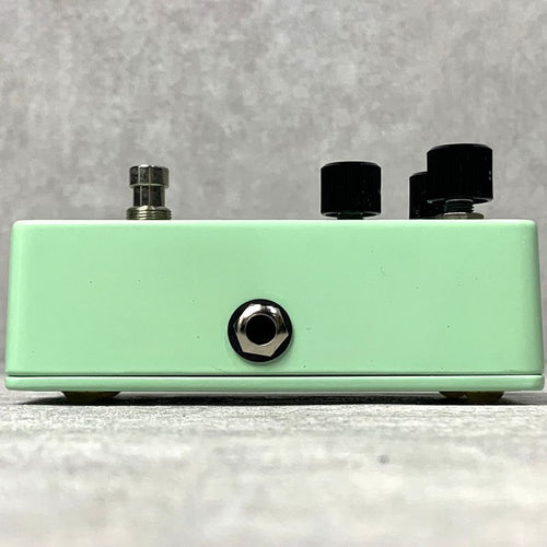 guitar effector rear view