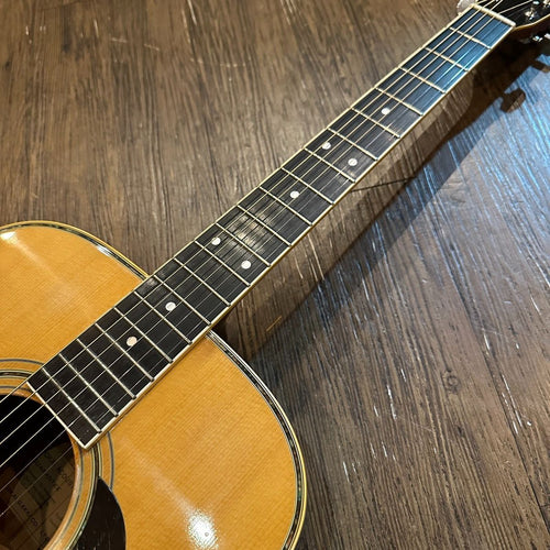 tokai ce-200d acoustic guitar accessories included