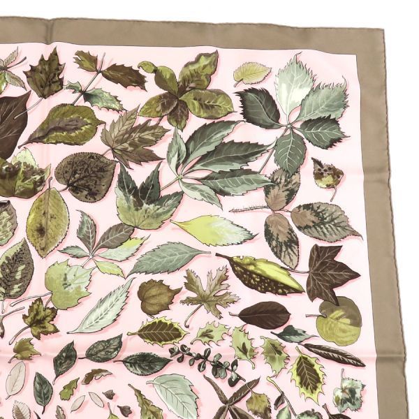 hermes scarf condition details