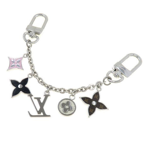 louis vuitton m03956 keychain front view