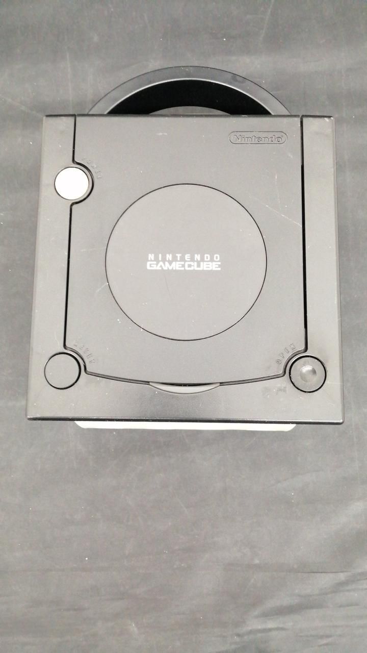 Nintendo DOL-001 Video Game Console