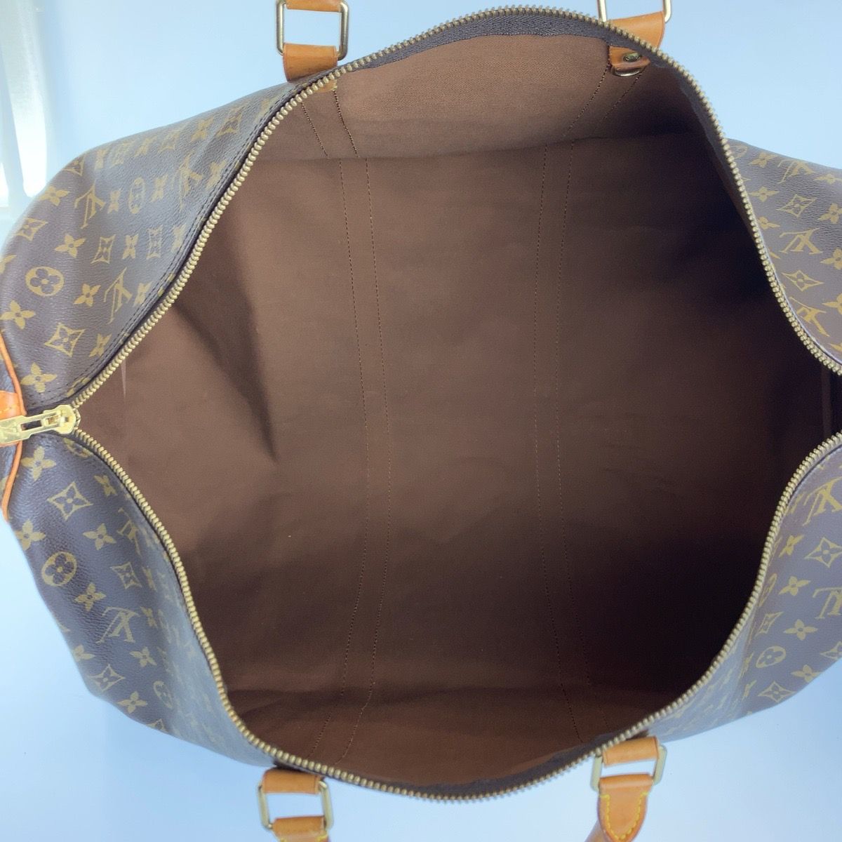 louis vuitton m41422 travel bag markings and labels