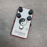 Guitar Effector – Red