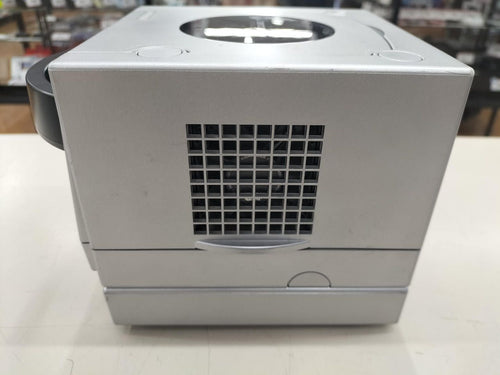 nintendo dol-001 video game console markings and labels