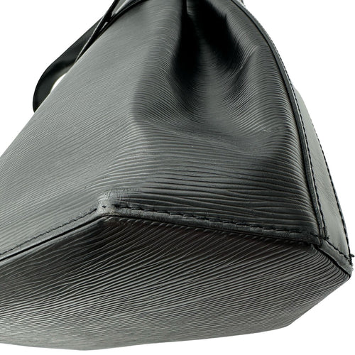 louis vuitton m80155 shoulder bag interior details