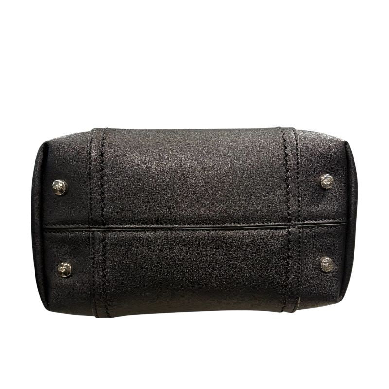 shoulder bag accessories included
