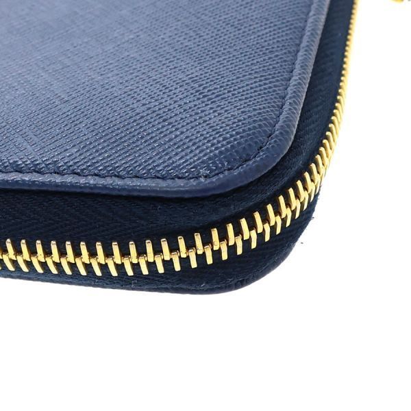 prada 1m0506 wallet markings and labels