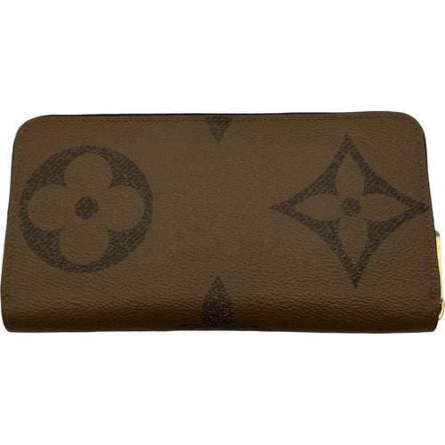 louis vuitton m69353 wallet front view
