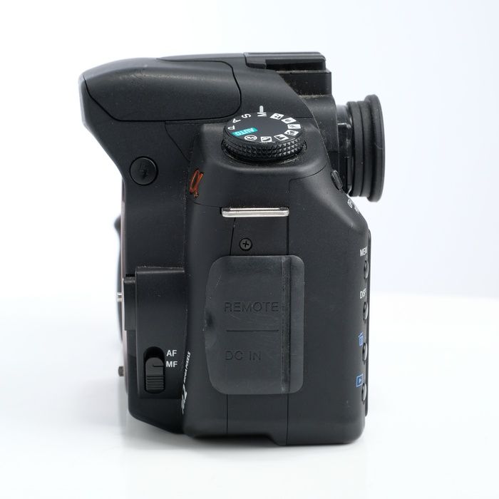 sony dslr-a200 digital slr camera rear view