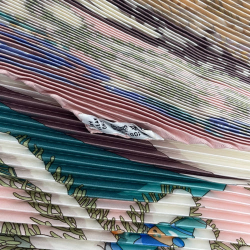 hermes pink scarf interior details