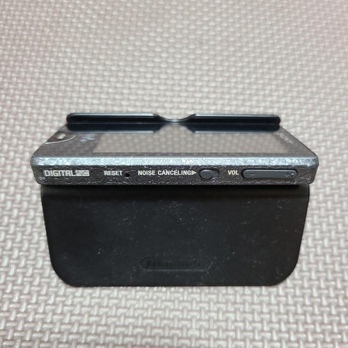 sony nw-x1060 digital audio player side view