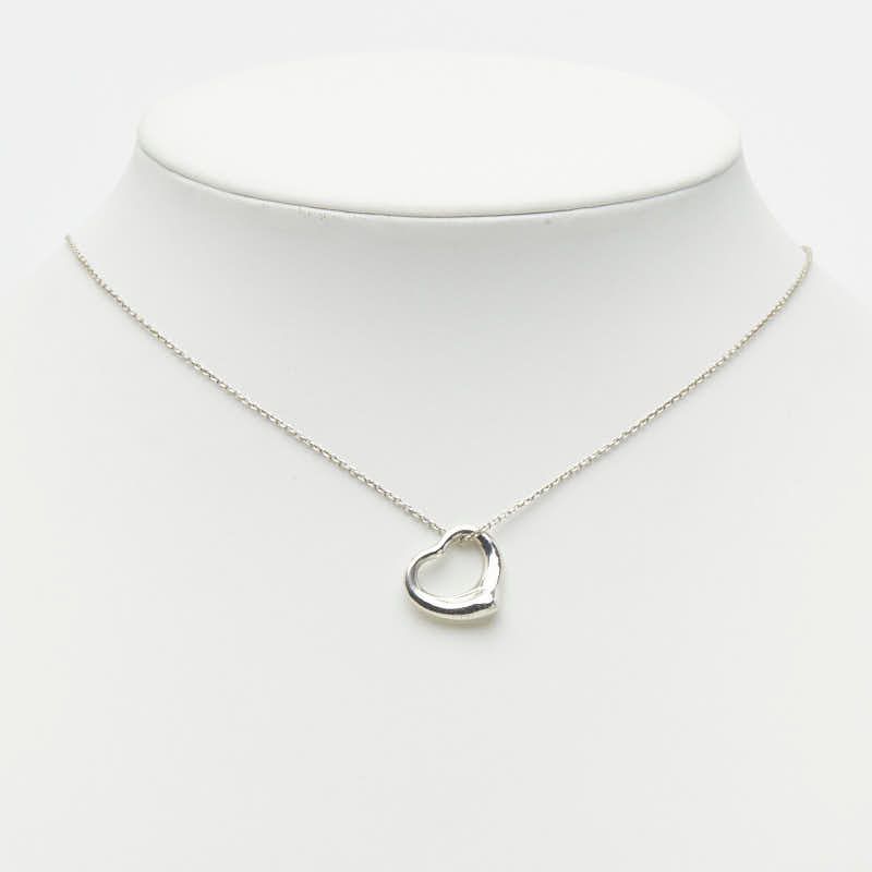 tiffany necklace functional details