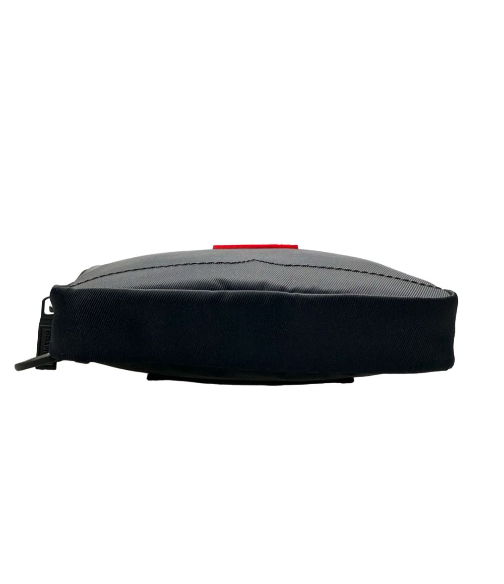 hunter shoulder bag side view