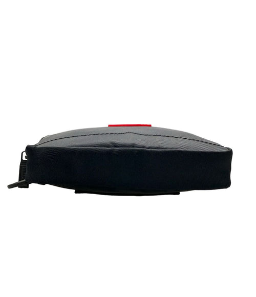 hunter shoulder bag side view