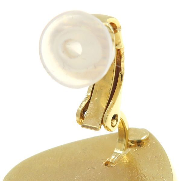 chanel i24p earrings accessories included