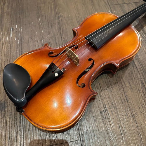 suzuki no.280 string instrument front view