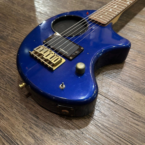 fernandes zo-3 electric guitar front view