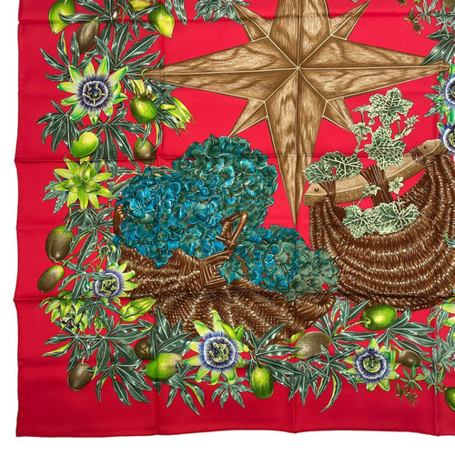 hermes scarf side view