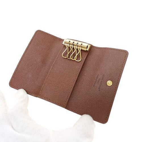 louis vuitton m69517 key case front view