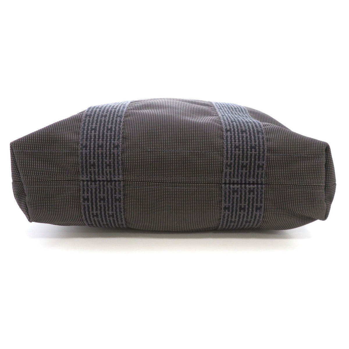 hermes grey tote bag accessories included
