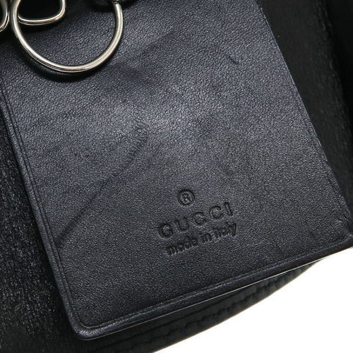 gucci 181680 key case accessories included