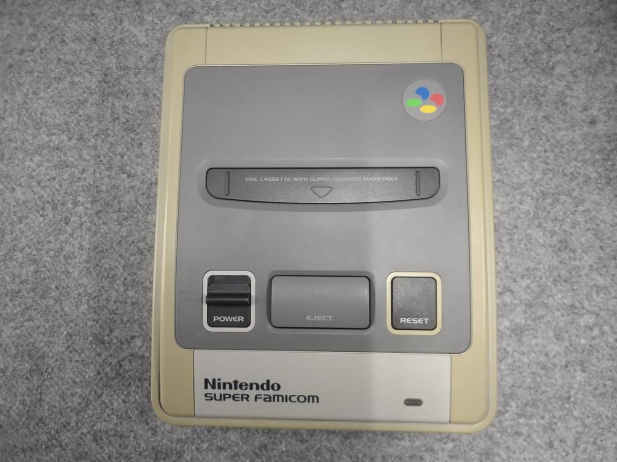 Nintendo SHVC-001 Video Game Console