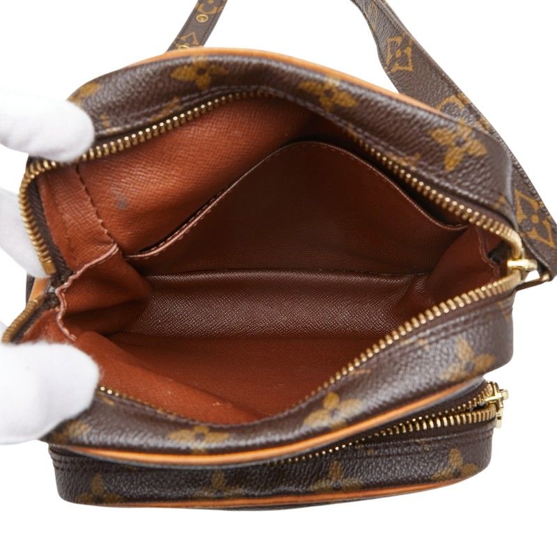 louis vuitton m45236 shoulder bag markings and labels