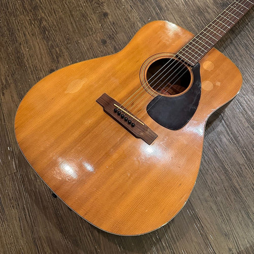 yamaha fg-140 red acoustic guitar front view