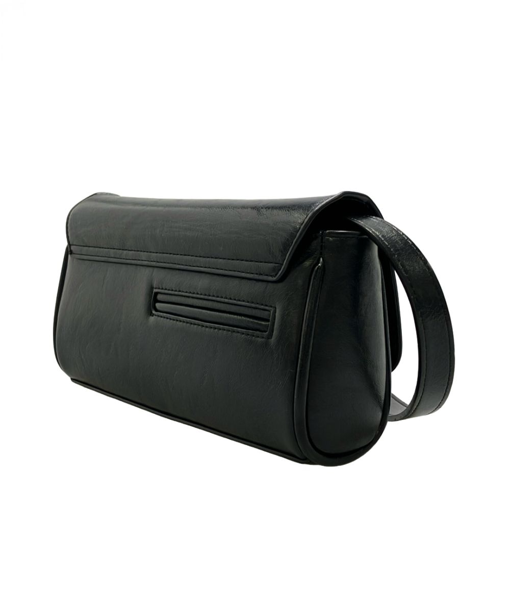 shoulder bag rear view