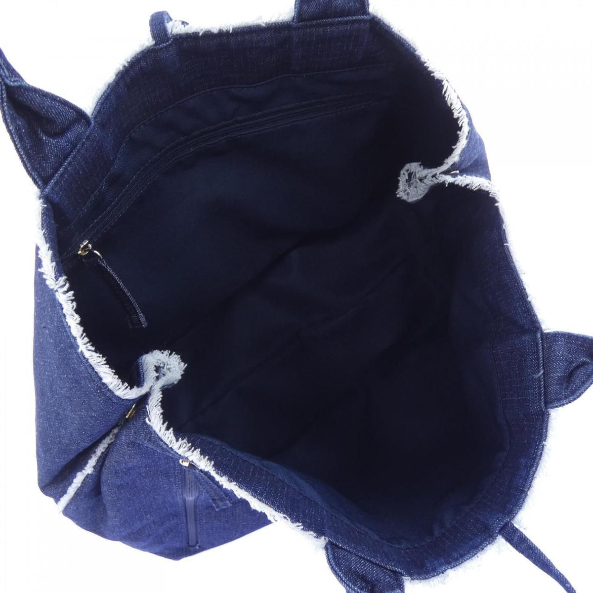 samantha thavasa navy handbag condition details
