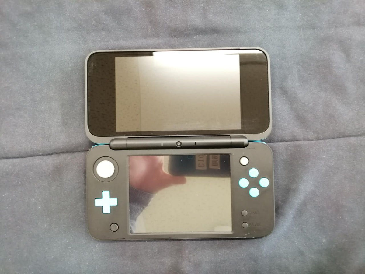nintendo jan-001 handheld console interior details