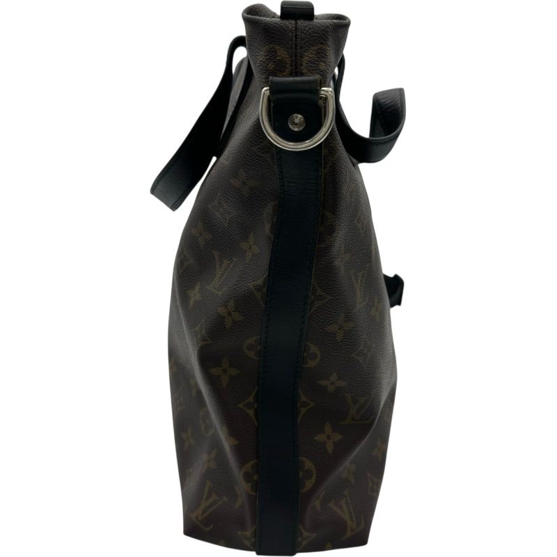louis vuitton m40388 shoulder bag rear view