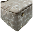 chanel a20457 beige tote bag functional details