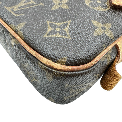 louis vuitton m51828 shoulder bag interior details