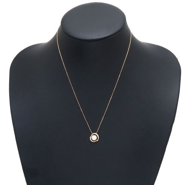 4°c necklace interior details