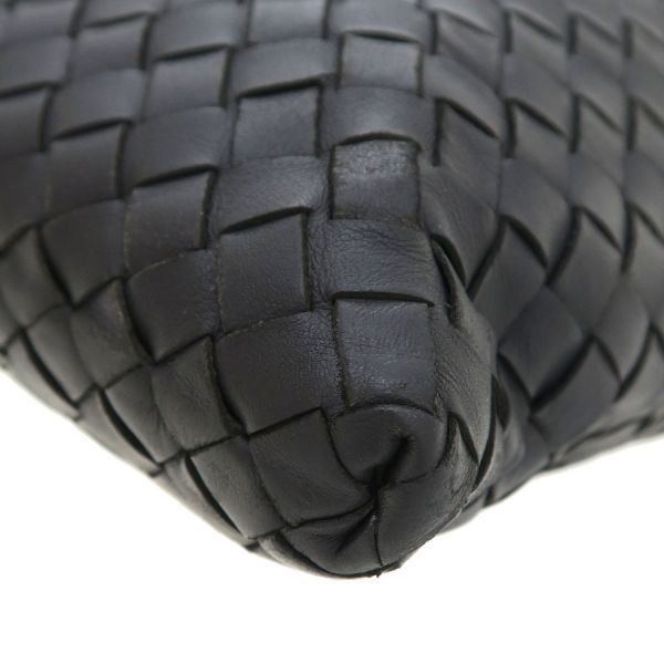 bottega veneta shoulder bag rear view
