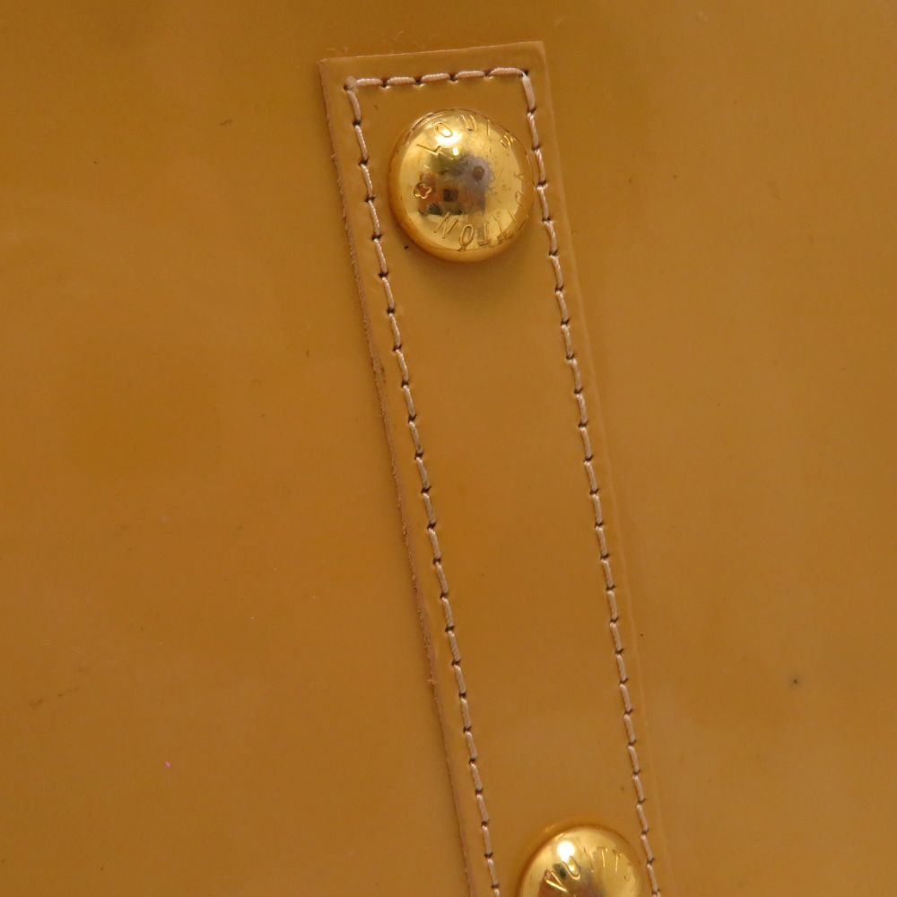 louis vuitton m91614 handbag condition details