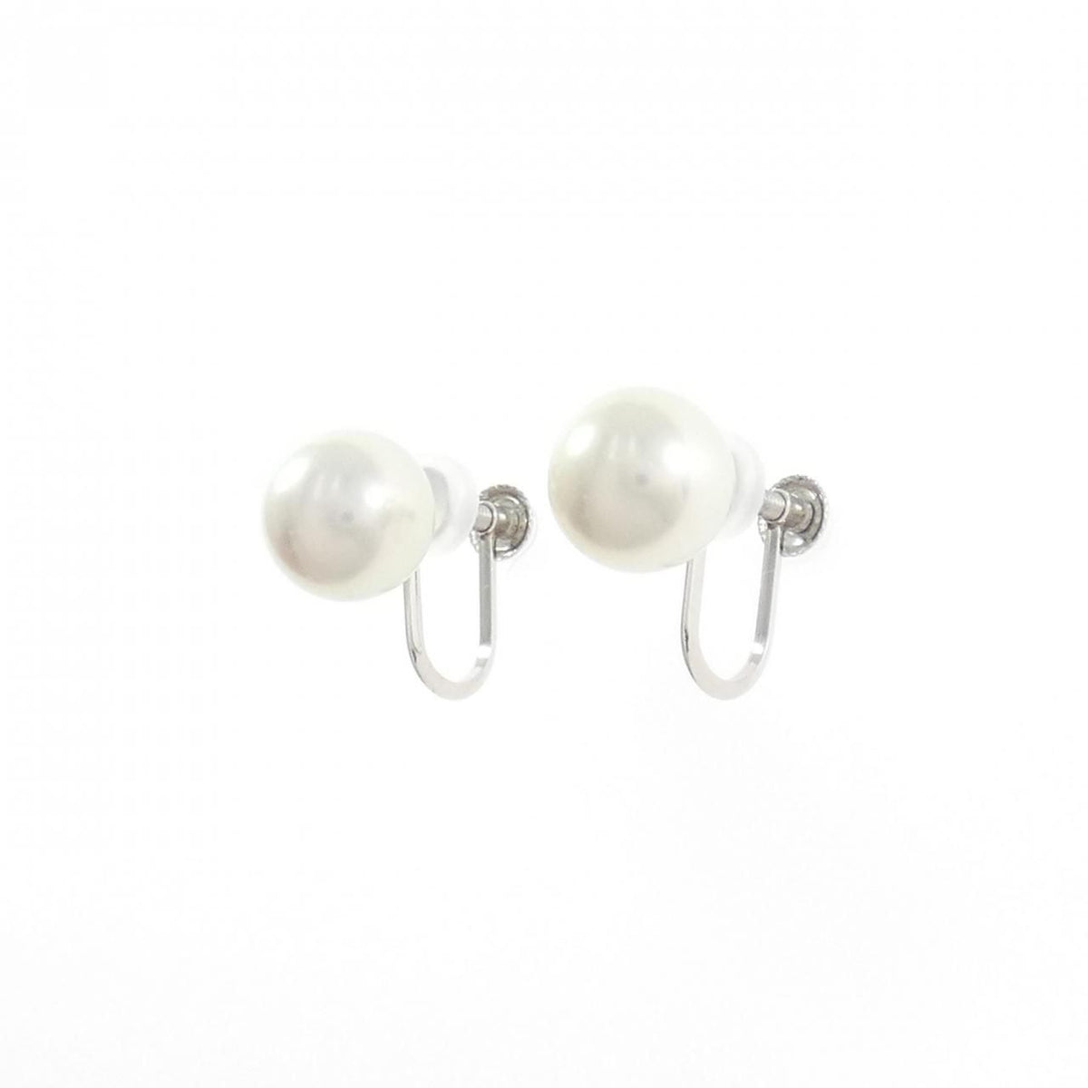 earrings front view