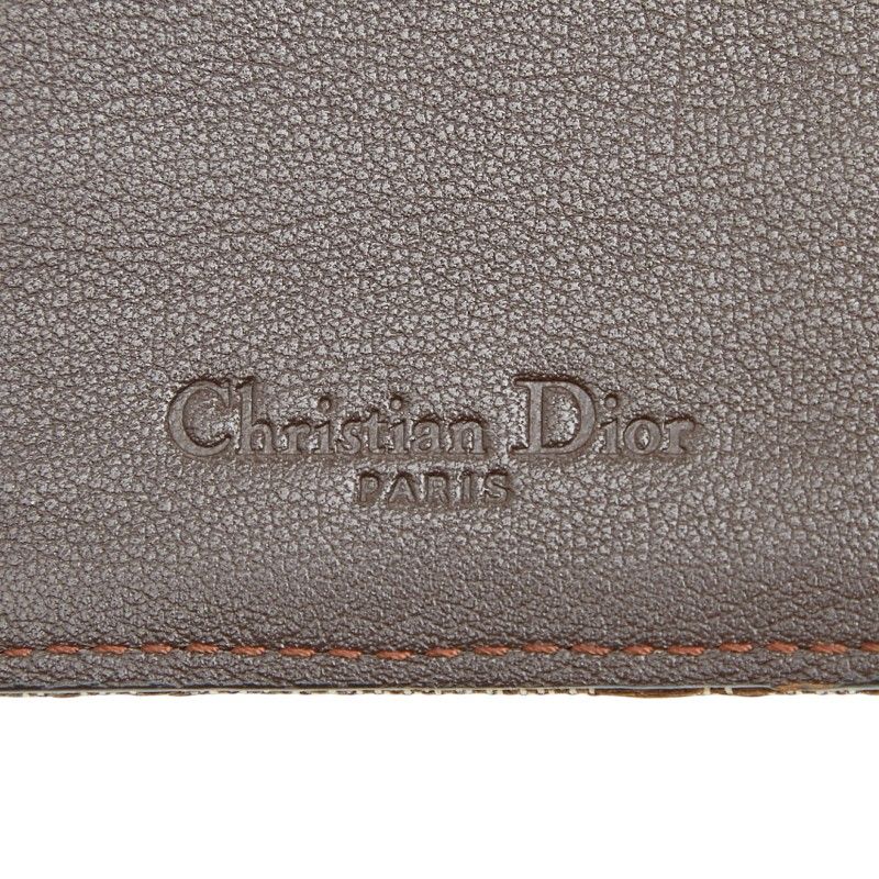 dior beige wallet functional details