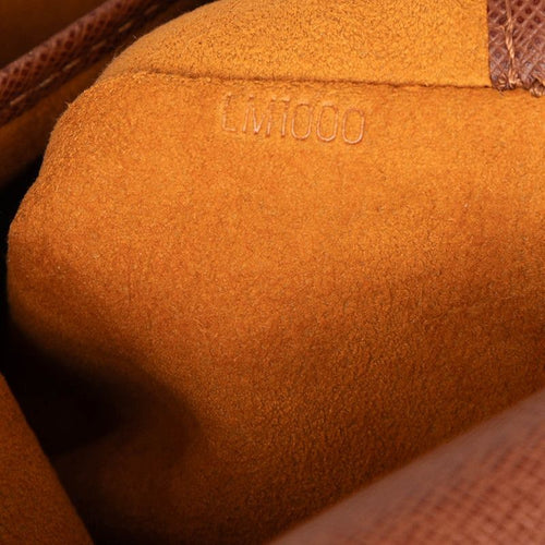 louis vuitton m51258 shoulder bag condition details