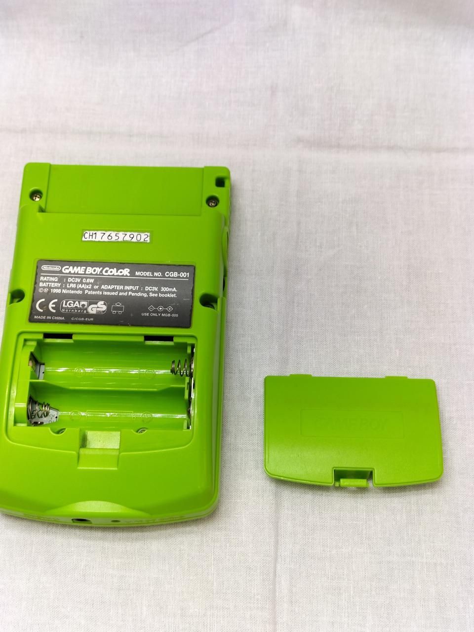 nintendo cgb-001 handheld console rear view