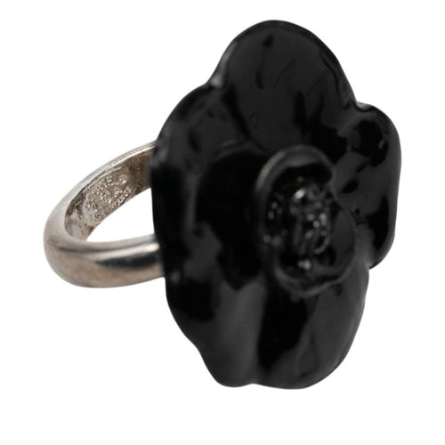 chanel ring rear view