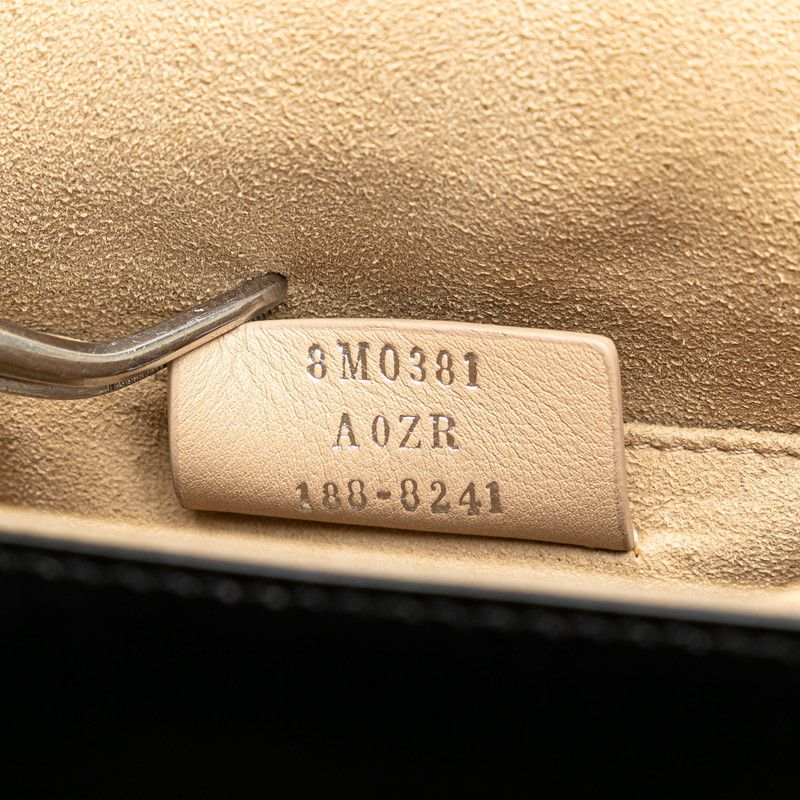 fendi 8m0381 shoulder bag functional details