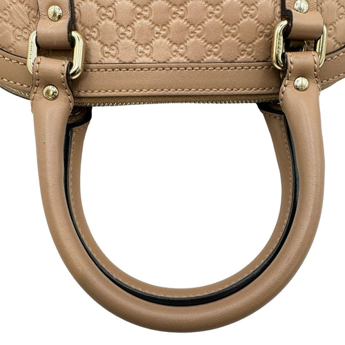 gucci beige handbag interior details