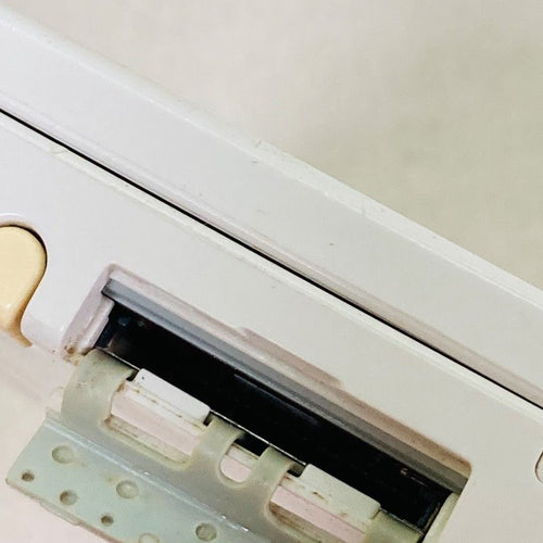 nintendo twl-001 white handheld console markings and labels