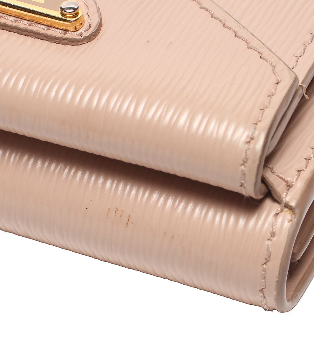 prada pink wallet markings and labels