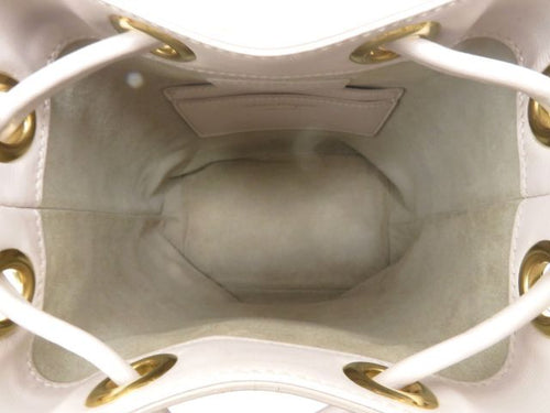 salvatore ferragamo au-21/h484 beige shoulder bag condition details