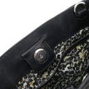 celine pouch / clutch functional details
